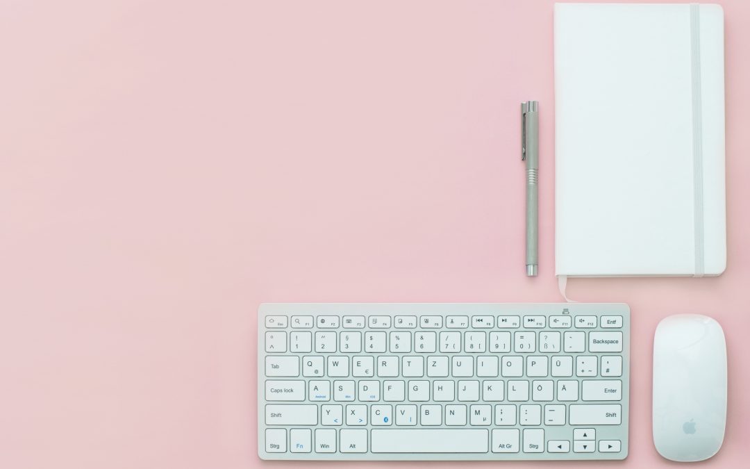 How To Organize A Notebooking Station