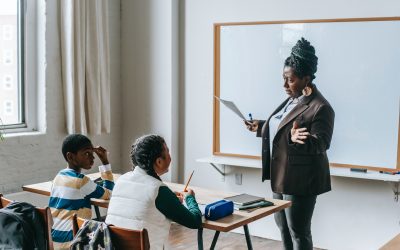 How can we make a child an independent learner?